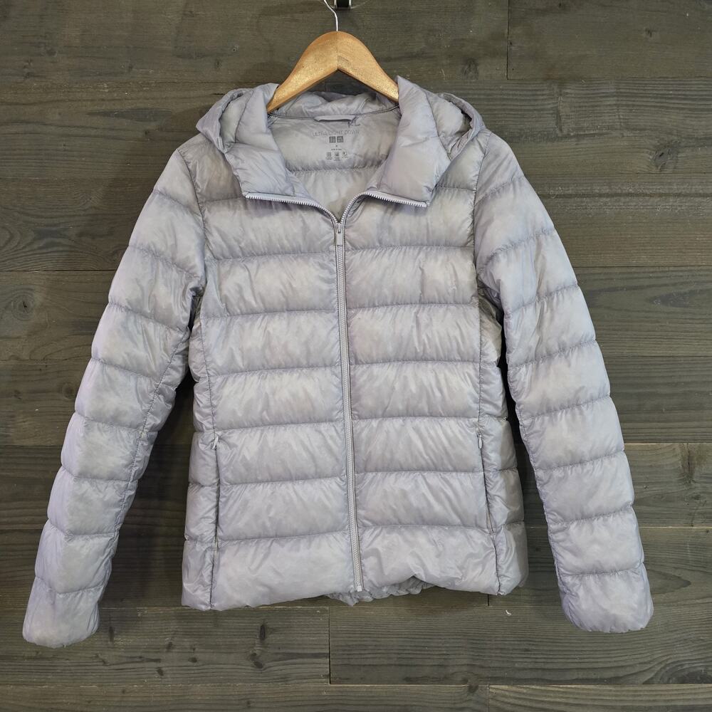 Uniqlo Ultra Light Down Puffer Jacket Womens Small Hooded Full Zip Up Packable